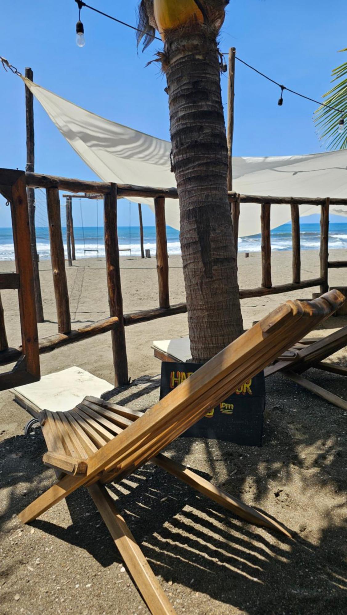 Mano A Mano Eco Hostal Las Penitas Ngoại thất bức ảnh